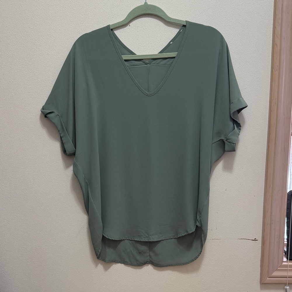 Elegant Green Women's Top